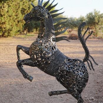 Sculptuur getiteld "PETIT CHEVAL FERRAR…" door Hassan Laamirat, Origineel Kunstwerk, Metalen