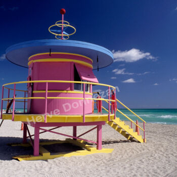 Photography titled "South Beach Miami l…" by Herve Donnezan, Original Artwork, Analog photography