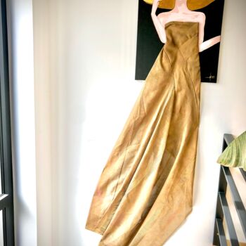 Textile Art titled "Dress dorée" by Sarah Houry, Original Artwork, Fabric Mounted on Wood Stretcher frame