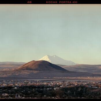 Fotografie mit dem Titel "Mountain Elbrus Pya…" von Ivan Ponomarevsky, Original-Kunstwerk, Analog Fotografie