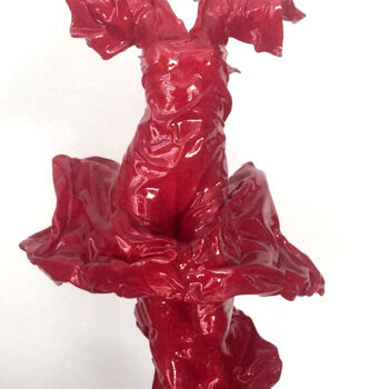 Skulptur mit dem Titel "femme rouge résine-…" von Jean-Yves Verne, Original-Kunstwerk, Harz