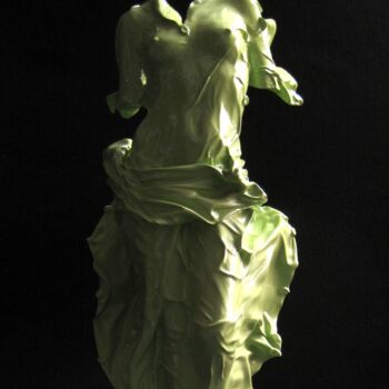 Escultura titulada "femme - sculpture l…" por Jean-Yves Verne, Obra de arte original, Resina