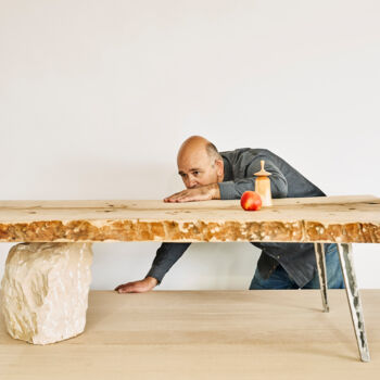 Diseño titulada "table brutaliste en…" por Jeanbaptiste Van Den Heede, Obra de arte original, Mueble