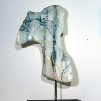 Escultura titulada "Buste" por Jerome Guibert, Obra de arte original, Piedra