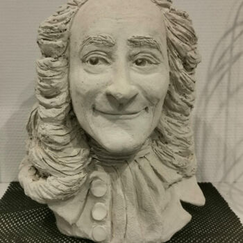 Skulptur mit dem Titel "Voltaire" von Johanne Mcleod, Original-Kunstwerk, Ton