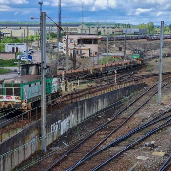 Photography titled "Gare de triage Maiz…" by John Mailly, Original Artwork, Non Manipulated Photography