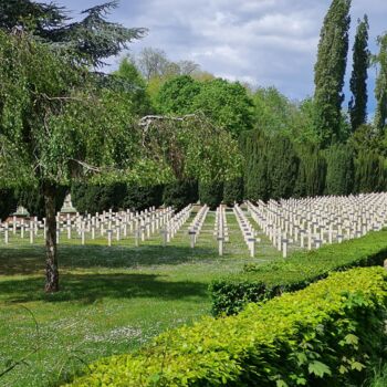 Фотография под названием "Cimetière militaire" - John Mailly, Подлинное произведение искусства, Не манипулируемая фотография