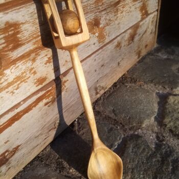 Sculpture intitulée "Ball in Cage-SPOON" par Joris De Fré, Œuvre d'art originale, Bois