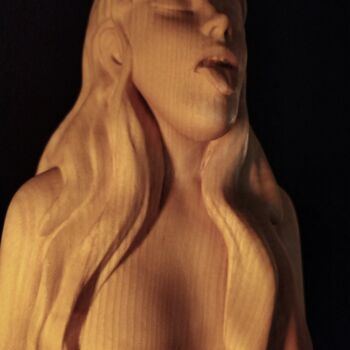 Sculpture titled "Un petit air coquin" by Julien Mermet, Original Artwork, Wood