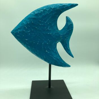 Sculpture titled "Poisson tropical bl…" by Karine Verdier, Original Artwork, Wood