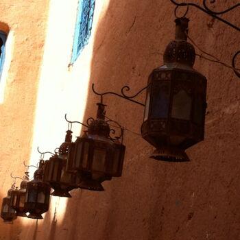 Photographie intitulée "Lanternes Marocaines" par Koki, Œuvre d'art originale