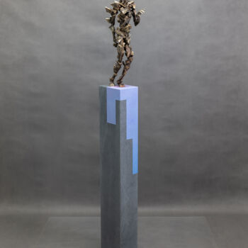 Rzeźba zatytułowany „MARCED I” autorstwa Konrad Ziolkowski, Oryginalna praca, Brąz