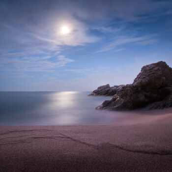 Fotografía titulada "Moonlight on the be…" por Marek Kopnicky, Obra de arte original, Fotografía digital