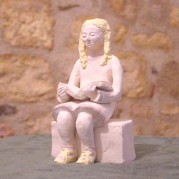 Sculptuur getiteld "La fillette au livre" door Maryvonne Lepinoy (MARLEN), Origineel Kunstwerk, Terra cotta