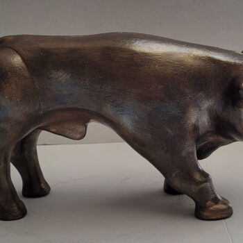 Sculpture titled "Taureau bronze" by Raymonde Koelblen/Pitoizel (PitRe), Original Artwork, Terra cotta