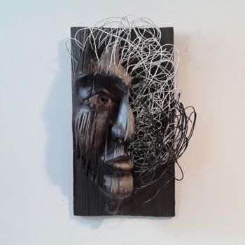 Skulptur mit dem Titel "Confusion" von Lucien-Carol Proulx, Original-Kunstwerk, Holz