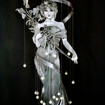 Sculpture titled "Margot" by Luva Simone, Original Artwork, Metals