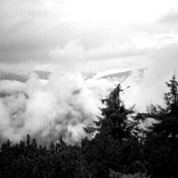 Photography titled "misty mountains" by Magda Durda, Original Artwork, Non Manipulated Photography