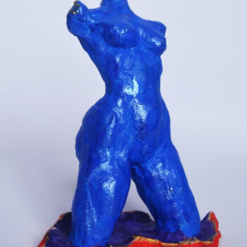 Scultura intitolato "Blue torso" da Margarita Felis, Opera d'arte originale, Argilla