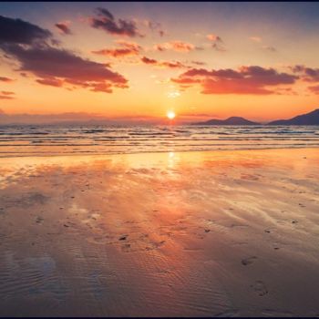 Фотография под названием "the-warm-beach.jpg" - Michael Photography, Подлинное произведение искусства, Цифровая фотография