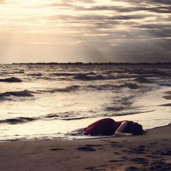 Photography titled "Stranded" by Michaela Haider (Lia Niobe), Original Artwork, Manipulated Photography