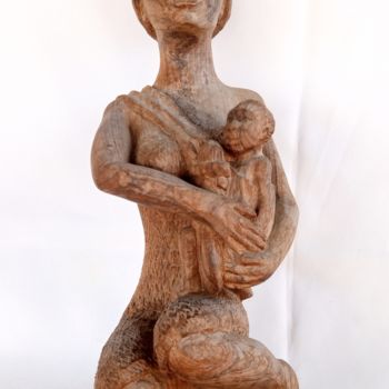 Escultura titulada "African woman and b…" por Jafeth Moiane, Obra de arte original, Madera