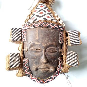 Escultura titulada "Vintage African tri…" por Jafeth Moiane, Obra de arte original, Madera