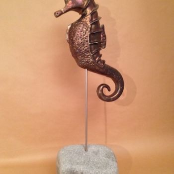 Sculpture d'un hippocampe en metal. – Bazar du Monde