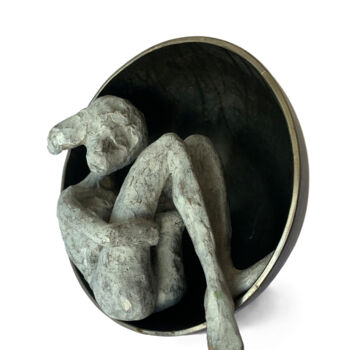 Sculpture titled "Back to beginning" by Nilufer Satana, Original Artwork, Bronze