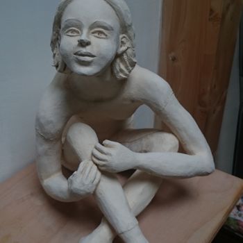 Escultura titulada "Margot à 8 ans (mod…" por Chrysanthou, Obra de arte original, Arcilla