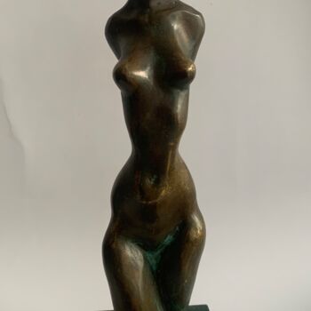 Escultura titulada "Девушка" por Oleg Putilin, Obra de arte original, Bronce
