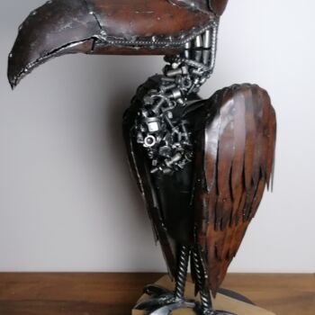 Sculpture titled "Vautour" by Pacom, Original Artwork, Metals