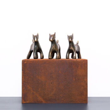 Sculpture titled "DOGS" by Pancho Porto Escultura, Original Artwork, Bronze