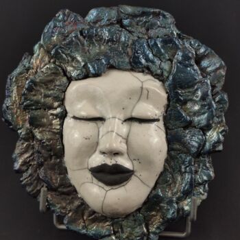 Sculpture titled "masque mural" by Patricia Grenier, Original Artwork, Ceramics