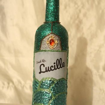 Escultura titulada "Lucille" por Pat Art, Obra de arte original, Collages