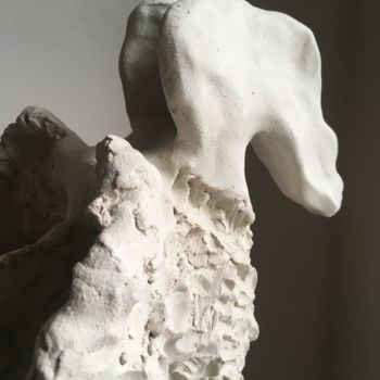 Sculpture titled "the bird" by Paul Yves Poumay, Original Artwork, Terra cotta