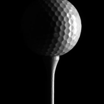 Fotografia intitulada "Balle golf et T" por Pierre Boillon, Obras de arte originais, Fotografia digital