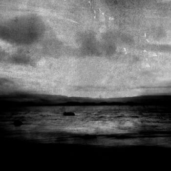 Fotografía titulada "The dark sea......." por Philippe Berthier, Obra de arte original, Fotografía digital