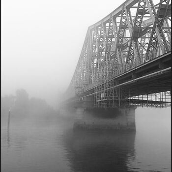 Fotografia zatytułowany „pont de brume” autorstwa Philippe Rozier (Photo-EOS), Oryginalna praca, Fotografia cyfrowa