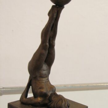 Escultura intitulada "Gimnastics, 15 cm" por Radoslaw Keler, Obras de arte originais