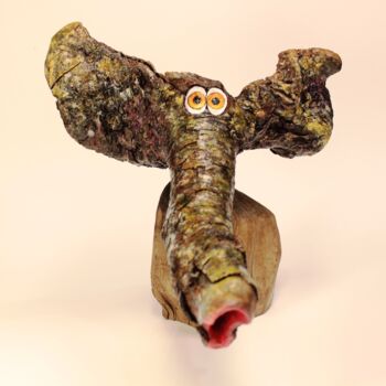 Escultura titulada "Éléphantasque" por René Blanchet, Obra de arte original, Madera