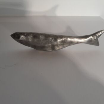 Sculptuur getiteld "Sardine aus Zinn" door Richard Blaas, Origineel Kunstwerk, Gietwerk