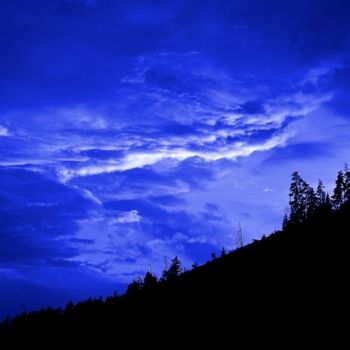 Fotografie mit dem Titel "blue sky" von Ricopic, Original-Kunstwerk