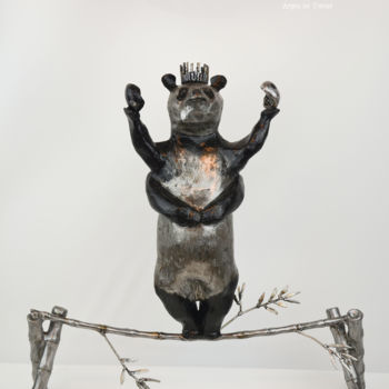 Sculptuur getiteld "Bamboo Panda by Art…" door Artiste Les Tordus, Origineel Kunstwerk, Metalen