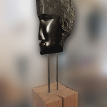 Escultura titulada "Tête Noire" por Roland Platte, Obra de arte original, Piedra
