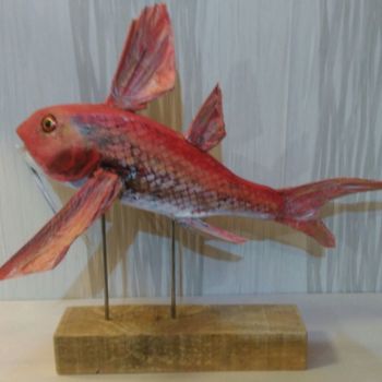 Sculpture intitulée "Salmonete.Goat fish." par Santiago Bataneiro, Œuvre d'art originale, Bois