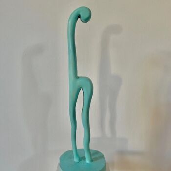 Rzeźba zatytułowany „Light blue Vidal” autorstwa Sha Kama, Oryginalna praca, Drewno
