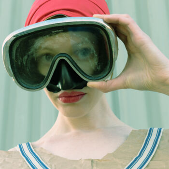 Fotografia zatytułowany „Girl with cap” autorstwa Simple-T, Oryginalna praca, Fotografia cyfrowa