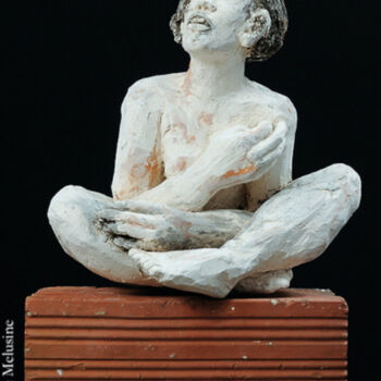 Sculpture titled "miss sourire" by Stéphanie Mélusine, Original Artwork, Clay