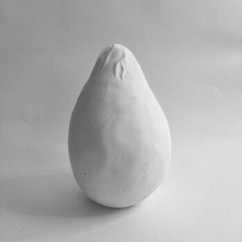 Sculpture intitulée "Egg #2 of sculptura…" par Tanya Klyat, Œuvre d'art originale, Plâtre